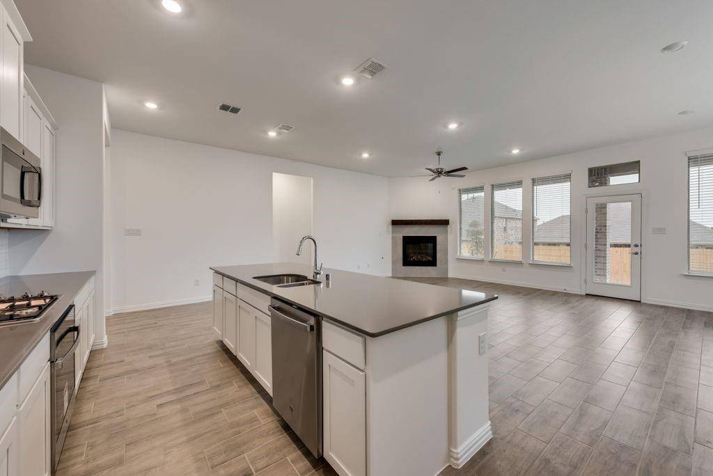 Little Elm, TX 75068,109 Breeds Hill Road
