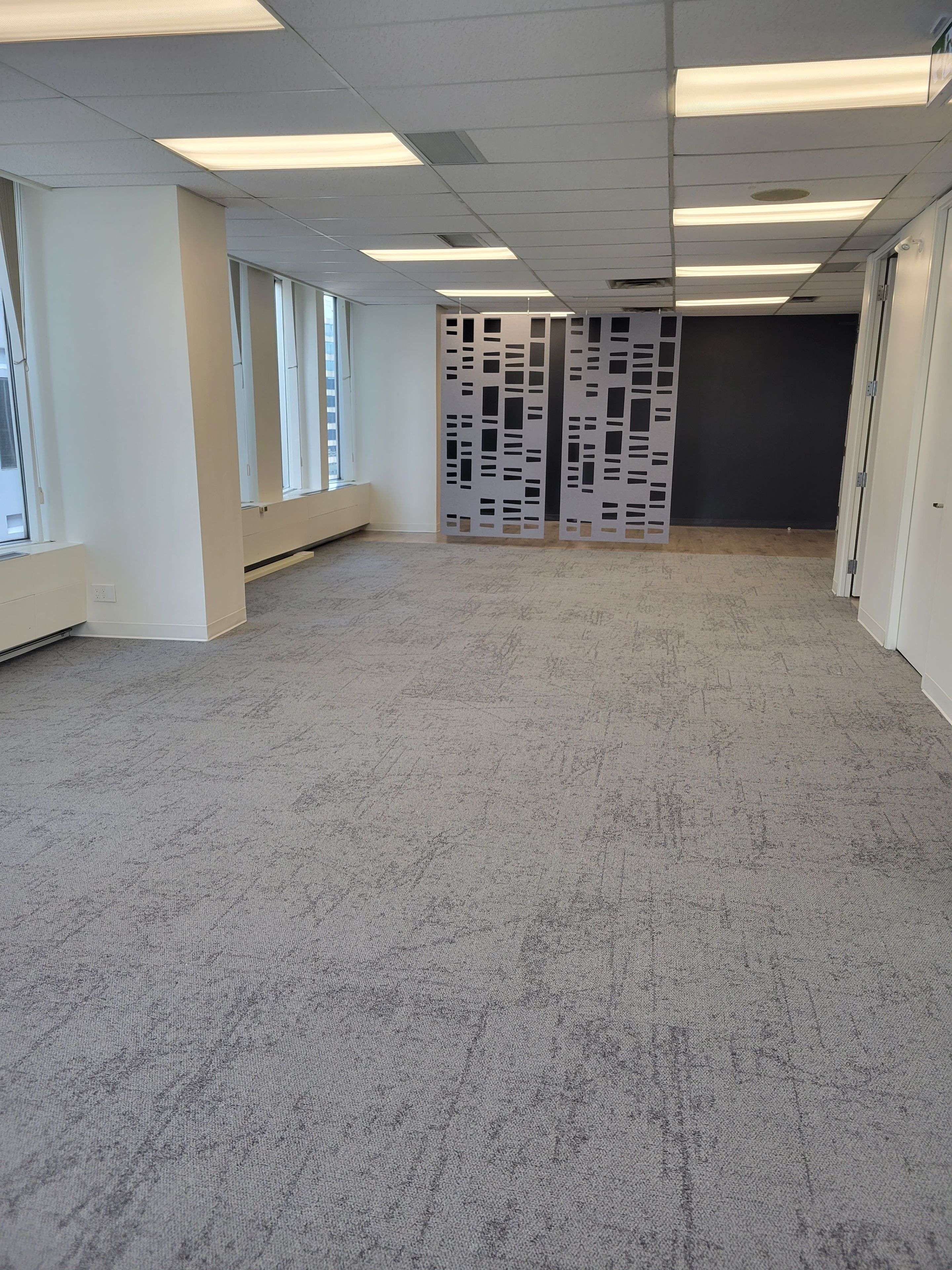 Toronto C01, ON M5G 1Z8,123 Edward ST #1404