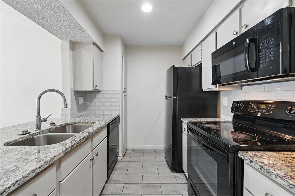 Dallas, TX 75231,6050 Melody Lane #322