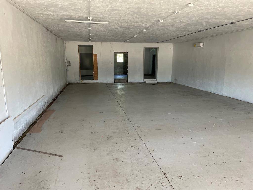 Midway, TX 75852,12149 State Highway 21 E
