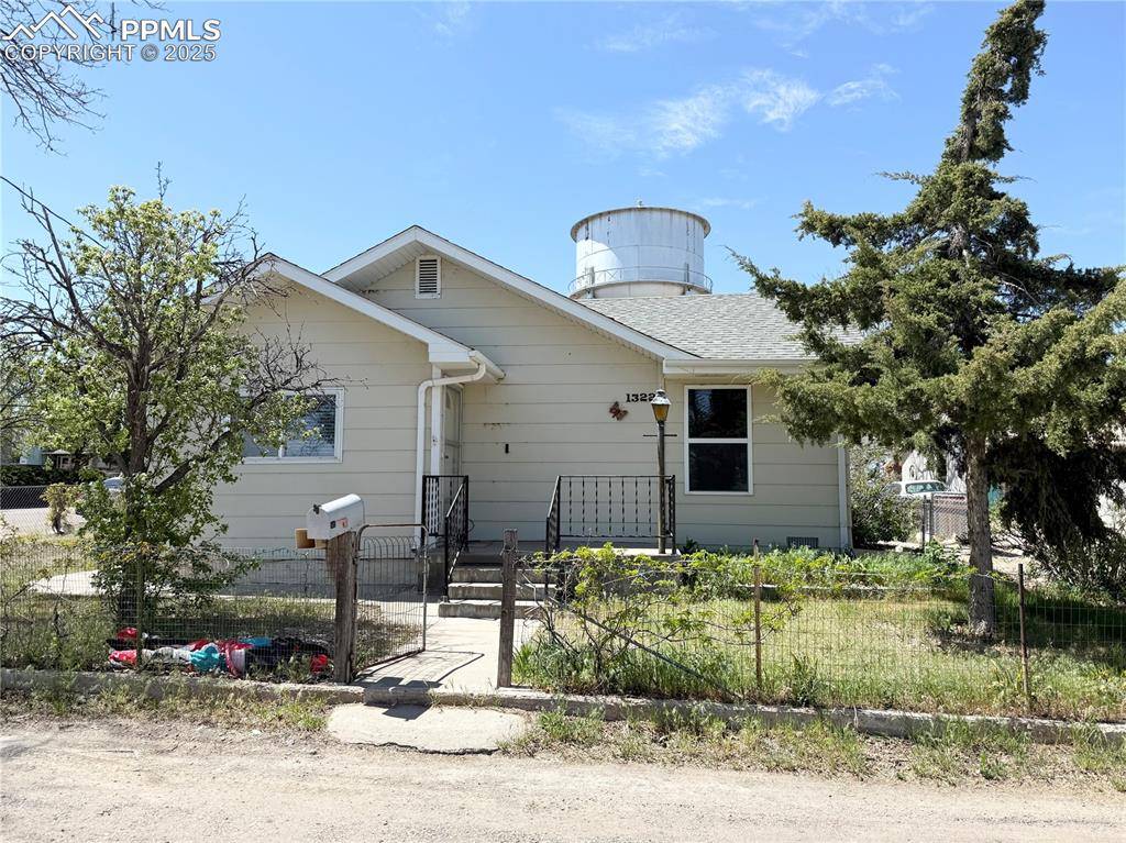 La Junta, CO 81050,1322 Lincoln AVE