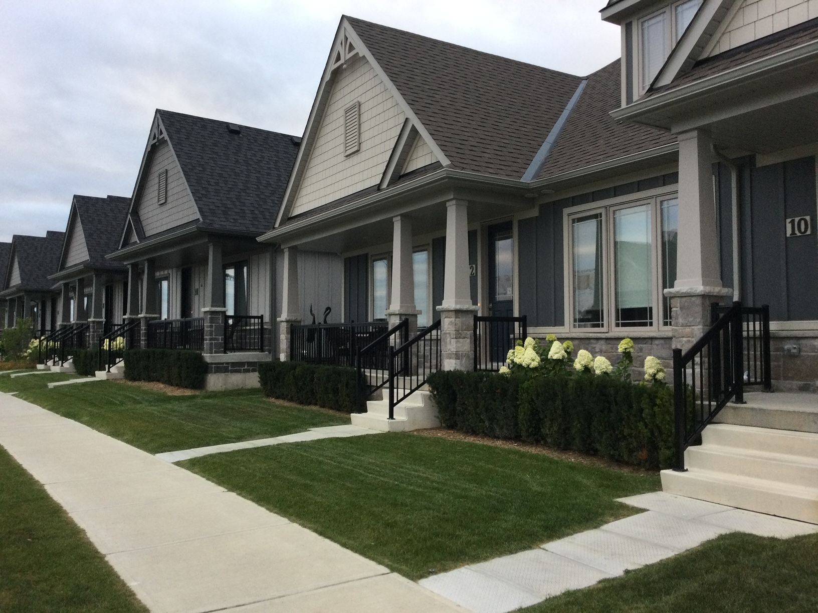 Peterborough North, ON K9M 0J5,80 Marsh AVE #10