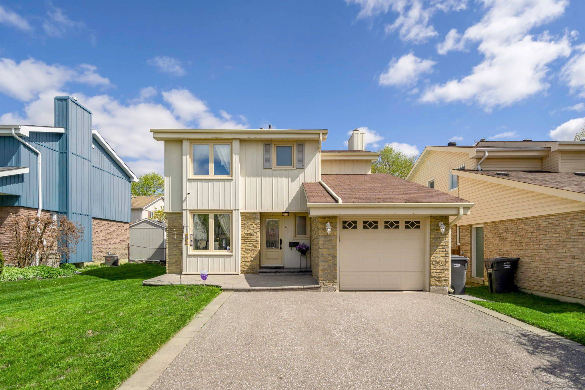 Brampton, ON L6Z 1C3,65 Somerset DR