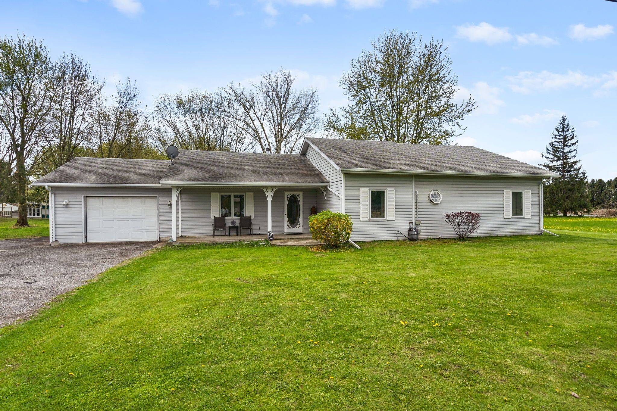 Wainfleet, ON L0S 1V0,42585 Hwy 3 HWY