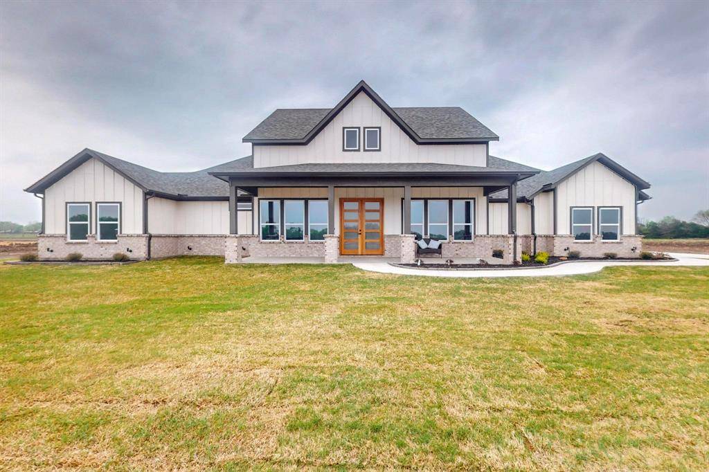 Wolfe City, TX 75496,254 County Road 4615