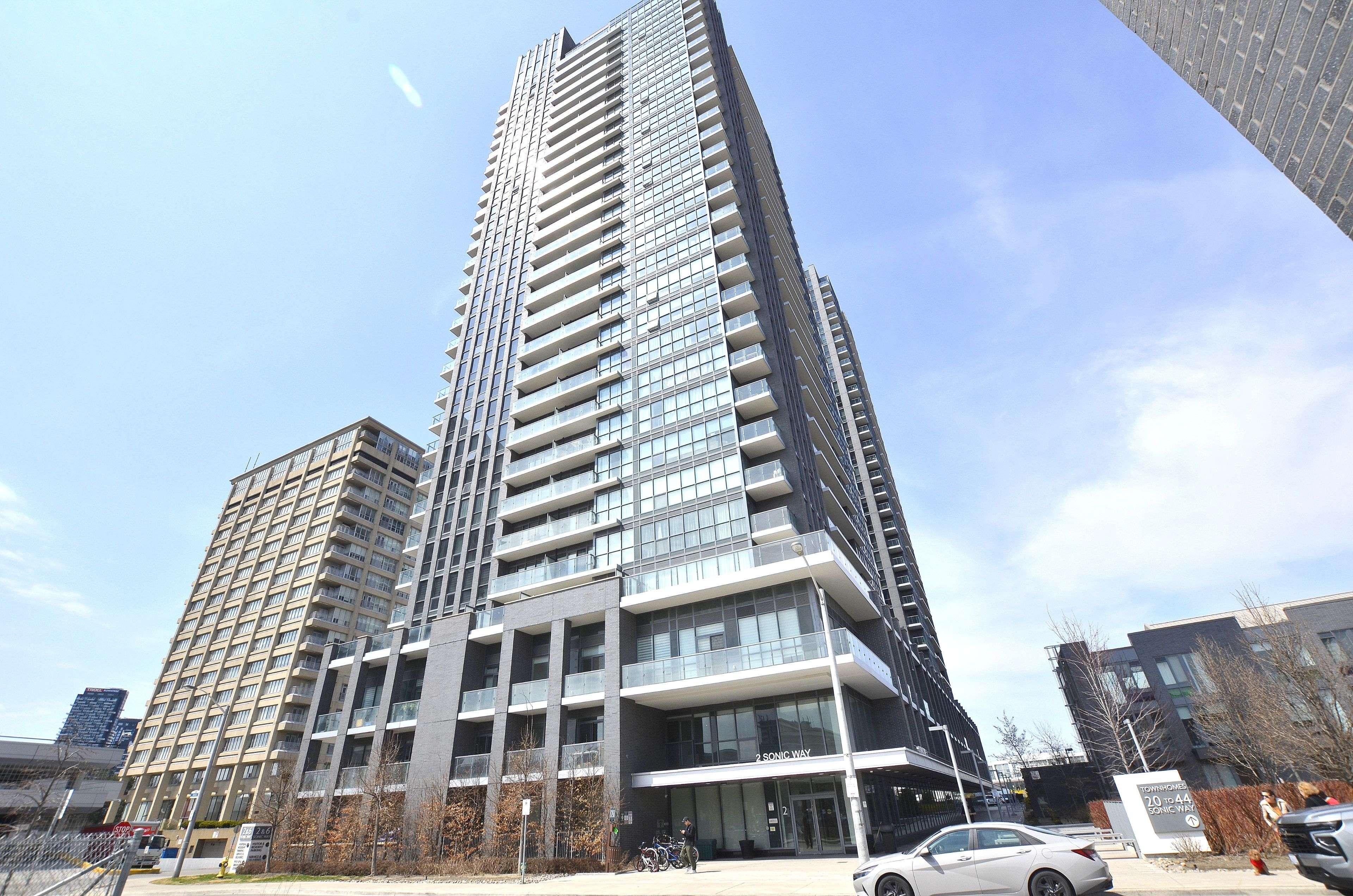 Toronto C11, ON M3C 0P2,2 Sonic WAY #2410
