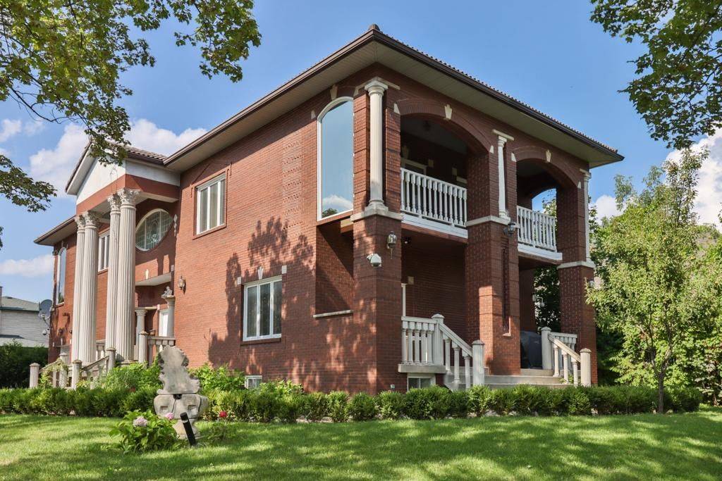 Toronto C07, ON M2M 1L4,116 Goulding AVE