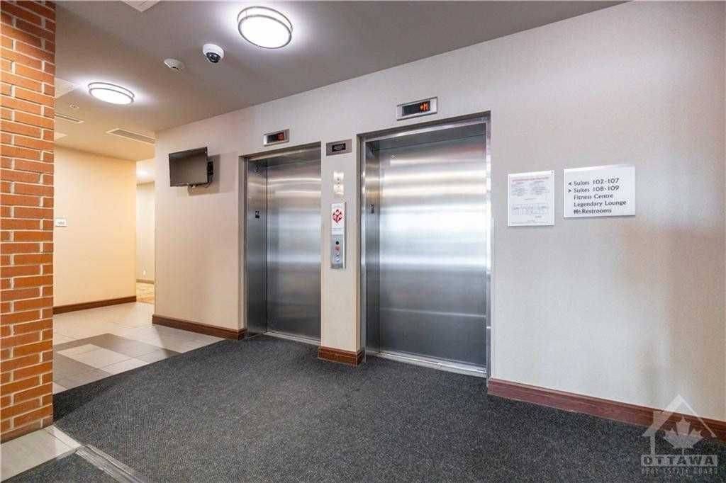 Billings Bridge - Riverside Park And Area, ON K1V 2R7,555 Anand Private #410