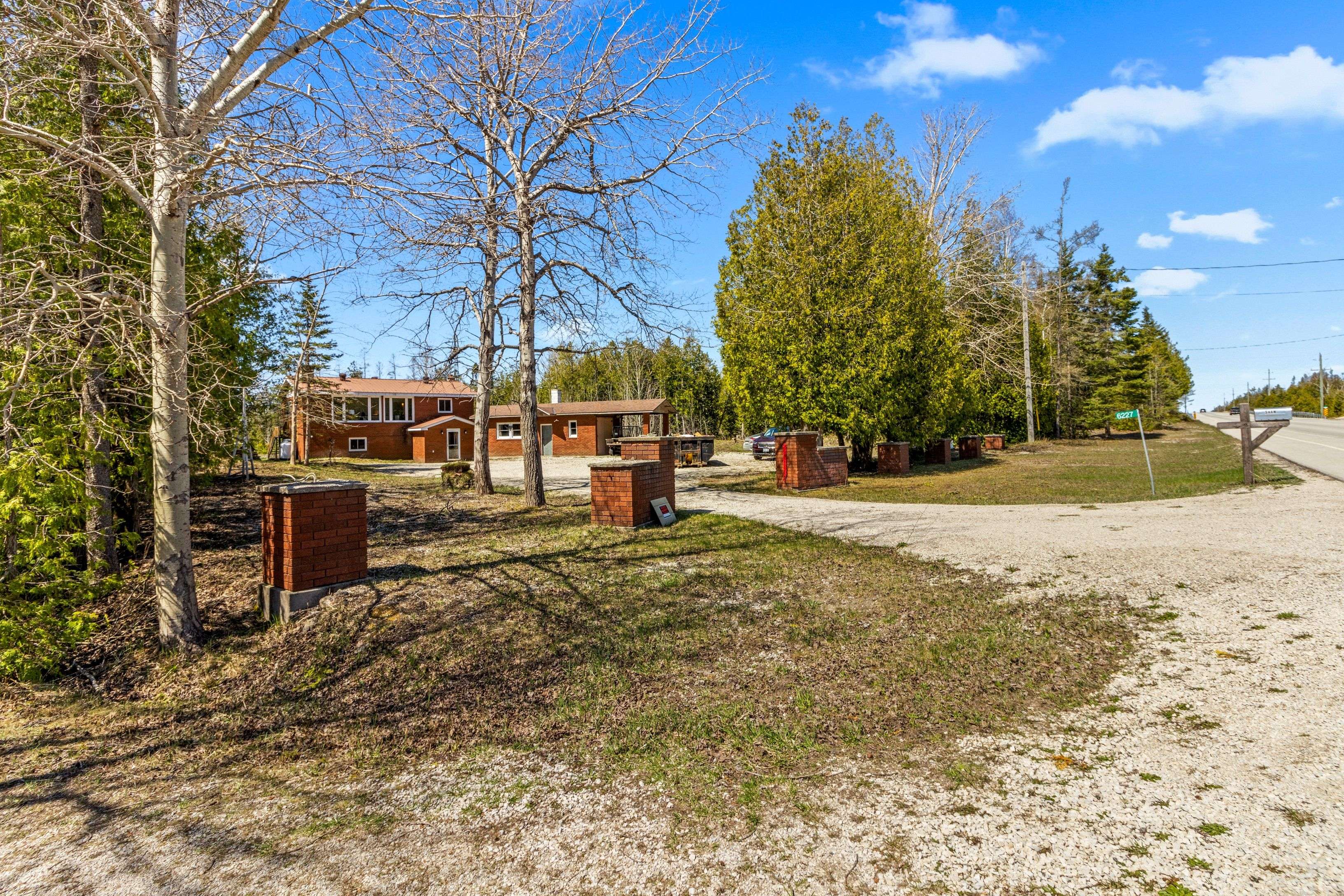 Northern Bruce Peninsula, ON N0H 2R0,6227 Highway 6 HWY