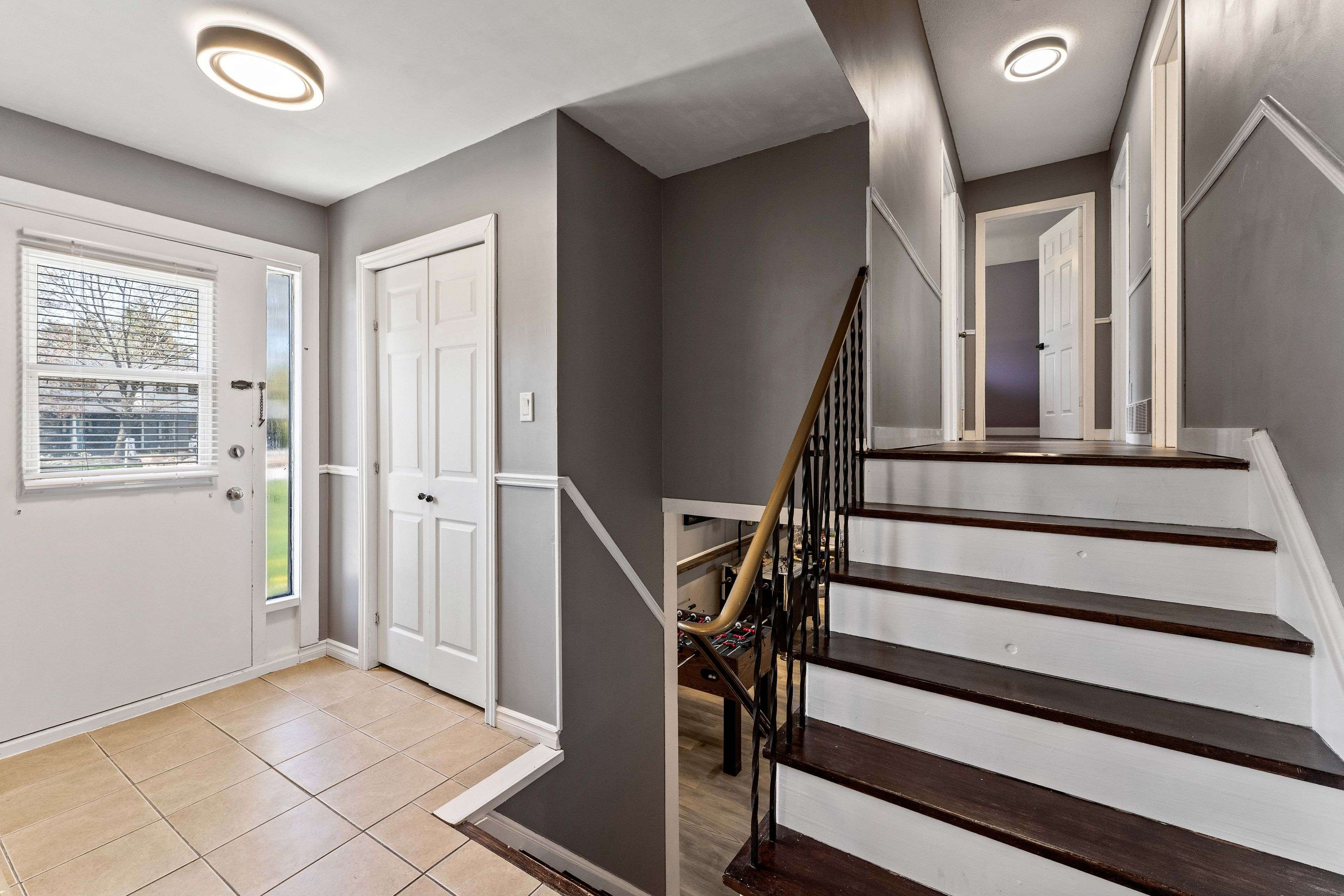 Essa, ON L0L 2N0,204 Camilla CRES