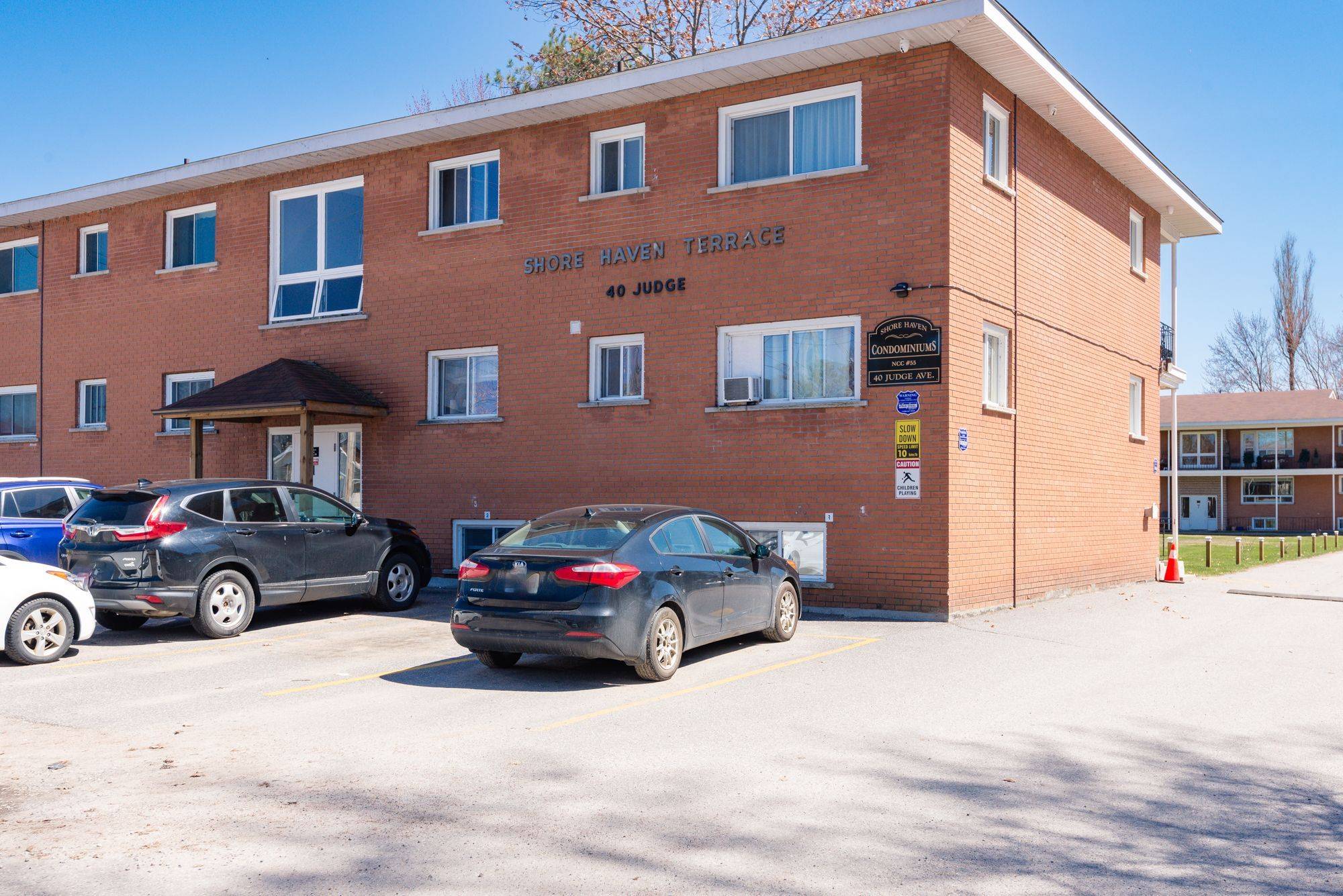 North Bay, ON P1A 1B4,40 Judge AVE #10B