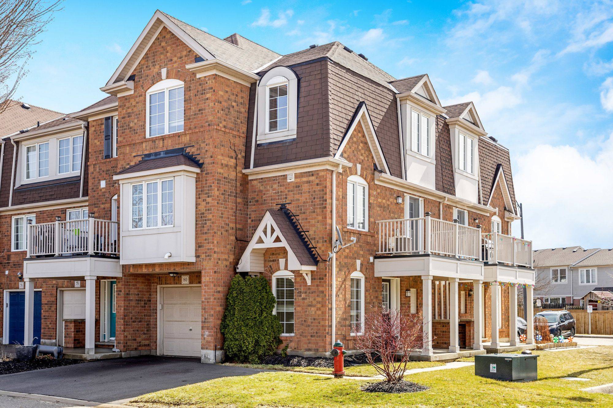 Cambridge, ON N1T 2G8,71 Garth Massey DR #80