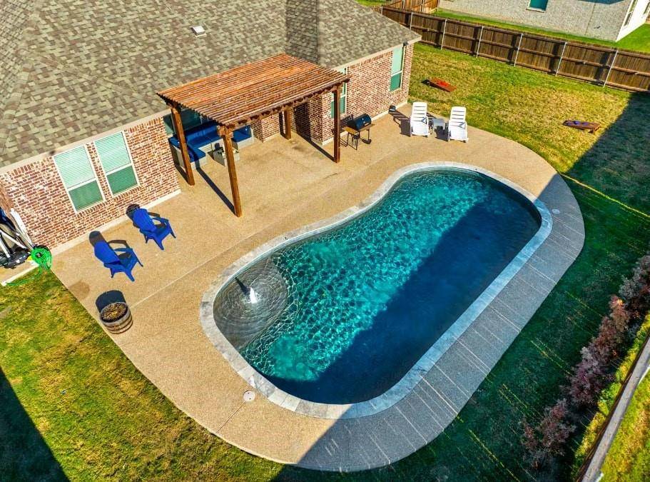 Hewitt, TX 76643,1089 Kreece Drive