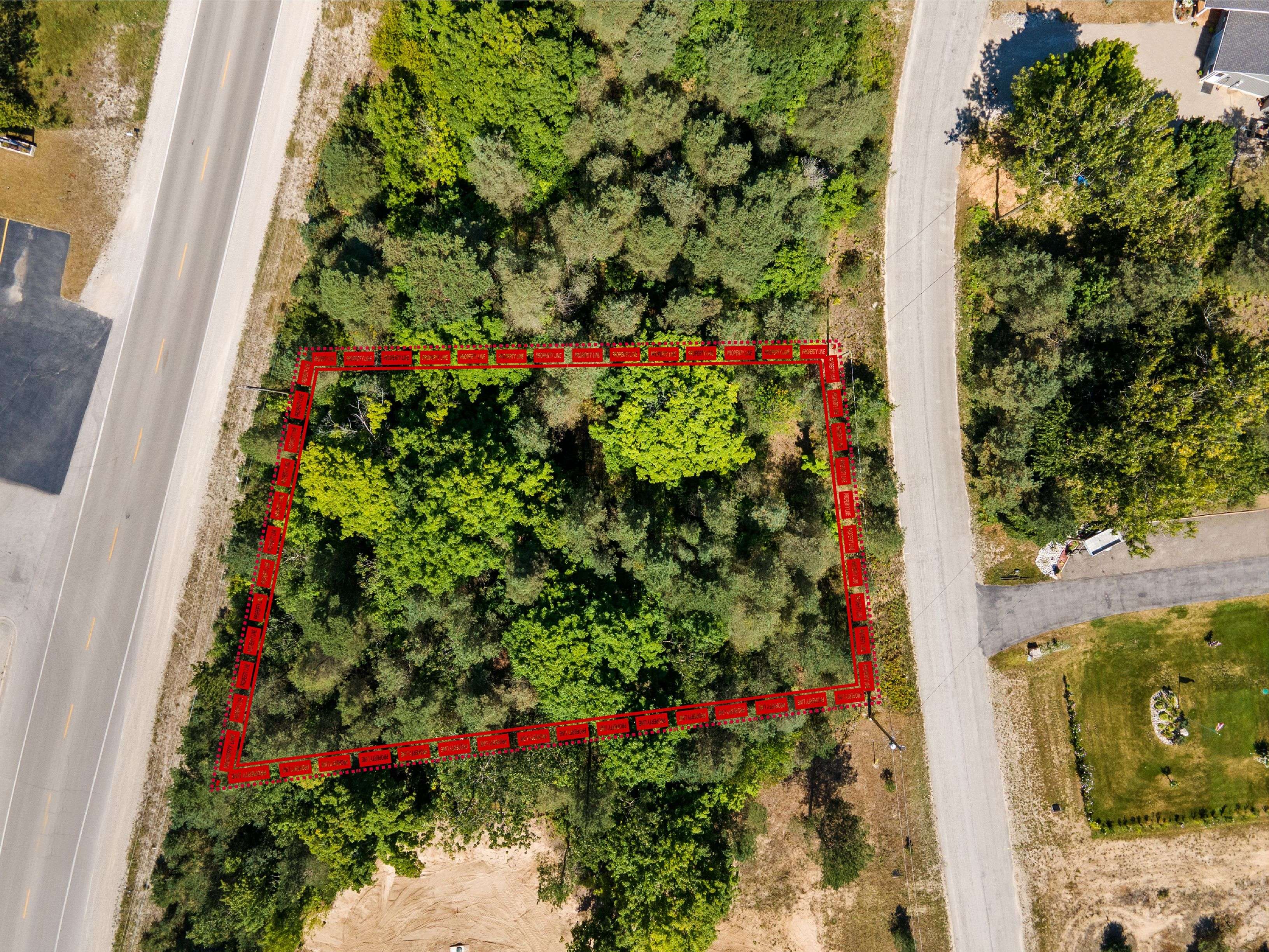 South Bruce Peninsula, ON N0H 2G0,9 CAMPBELL CRES