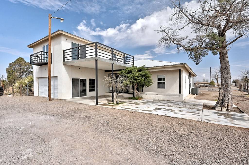 Marfa, TX 79843,1007 E Texas St