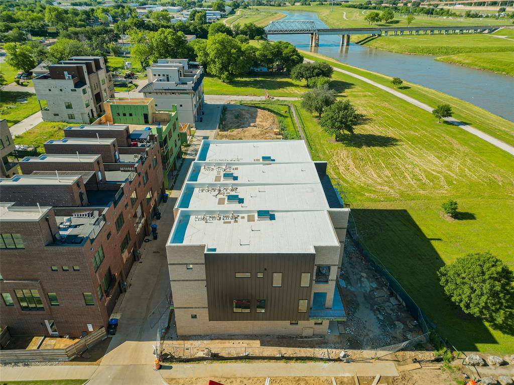 Fort Worth, TX 76111,408 Vista Buena Trail