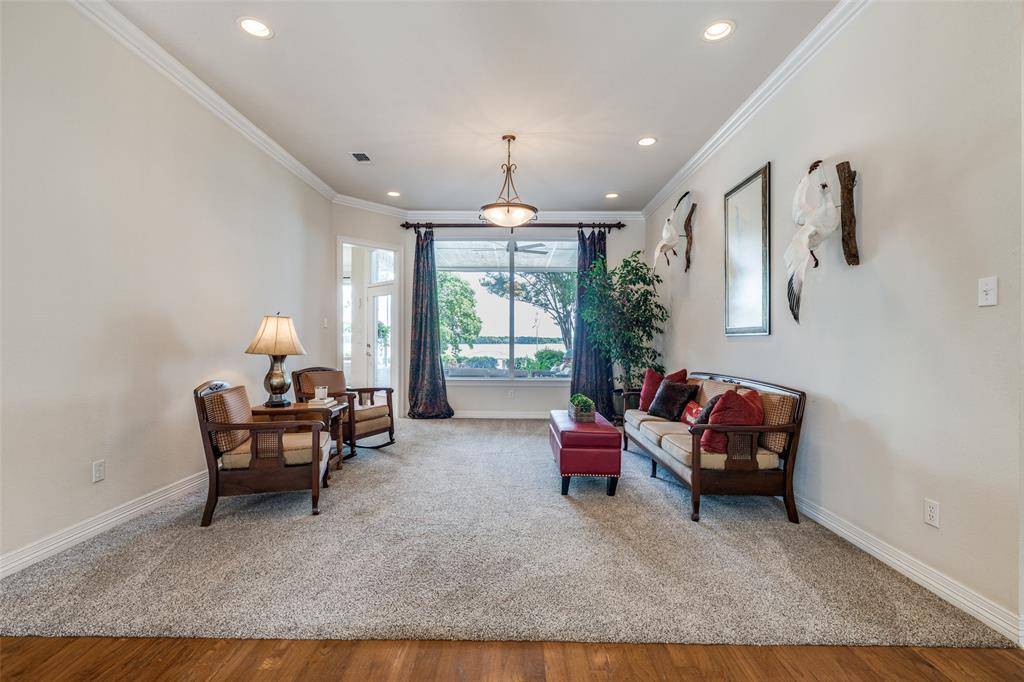 Azle, TX 76020,433 Schooner Drive
