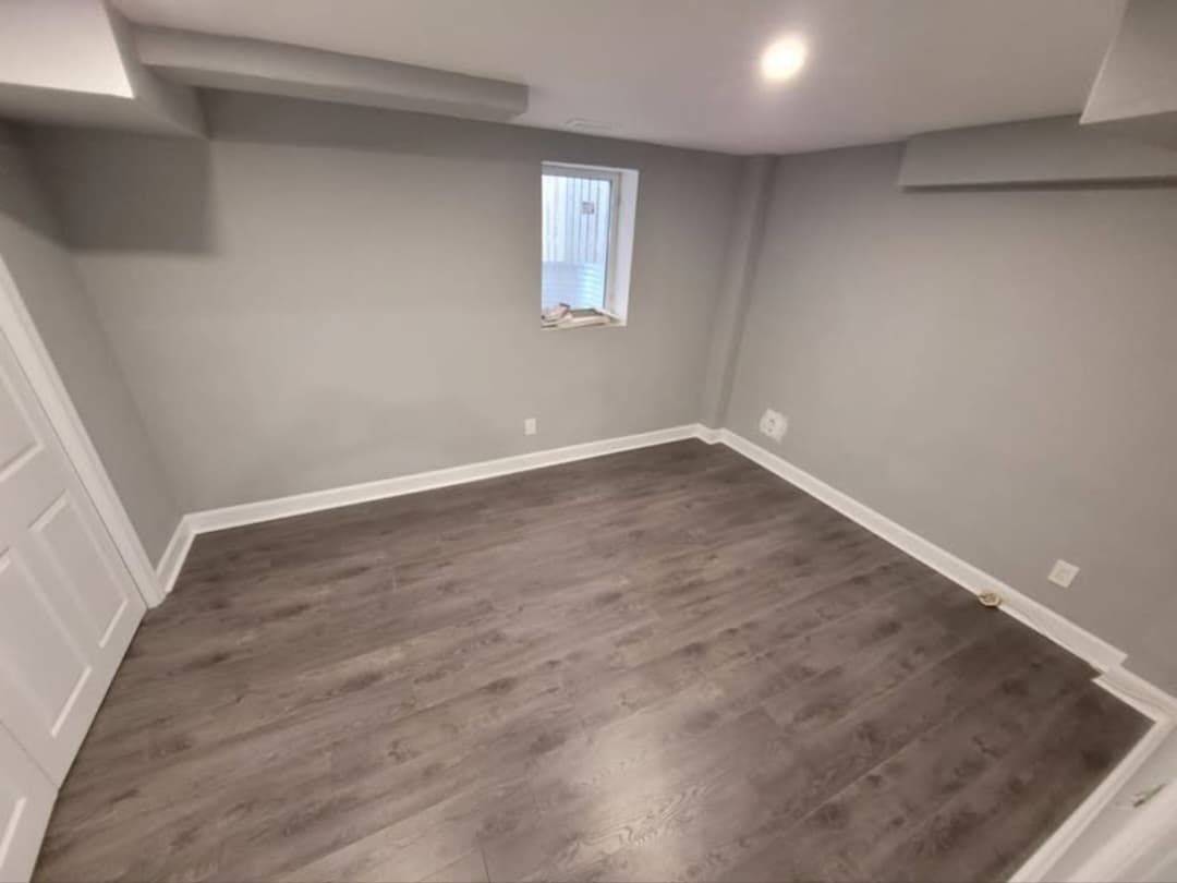 Brampton, ON L6Z 4V2,30 Sweet Briar LN