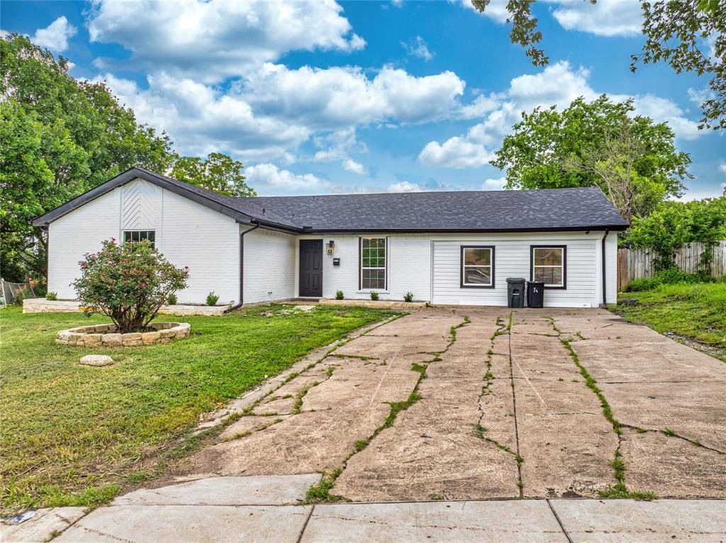 Mesquite, TX 75149,2612 Canary Circle