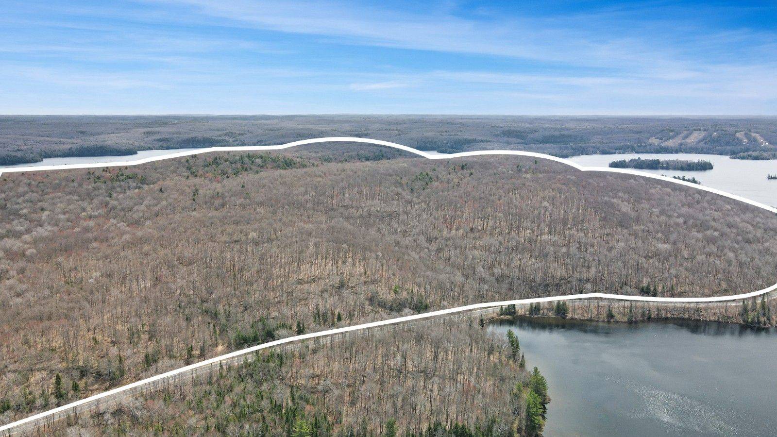 Dysart Et Al, ON K0M 1S0,0 Haliburton Lake RD