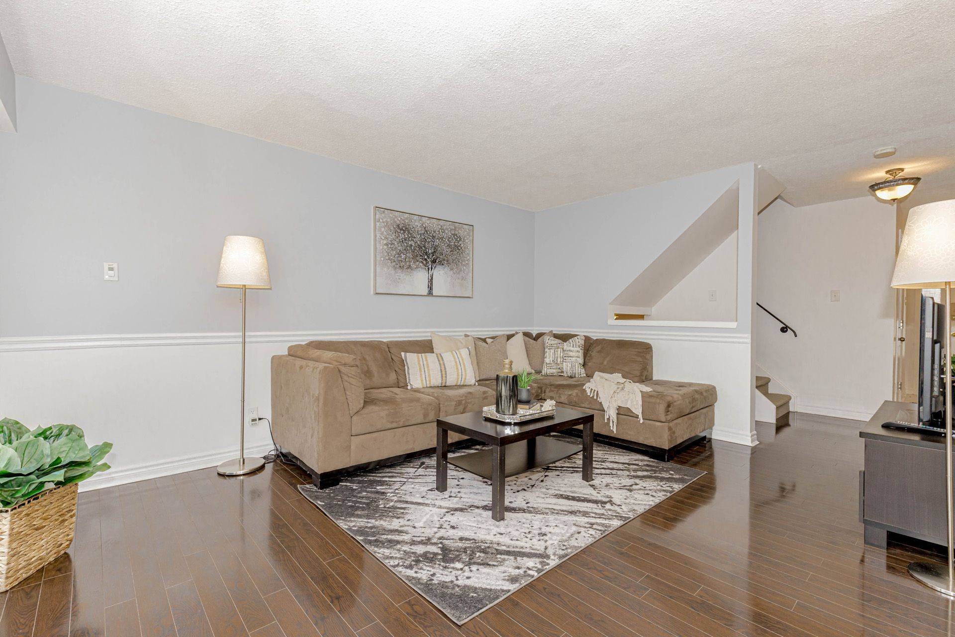 Mississauga, ON L5N 2K9,2881 Windwood DR #86