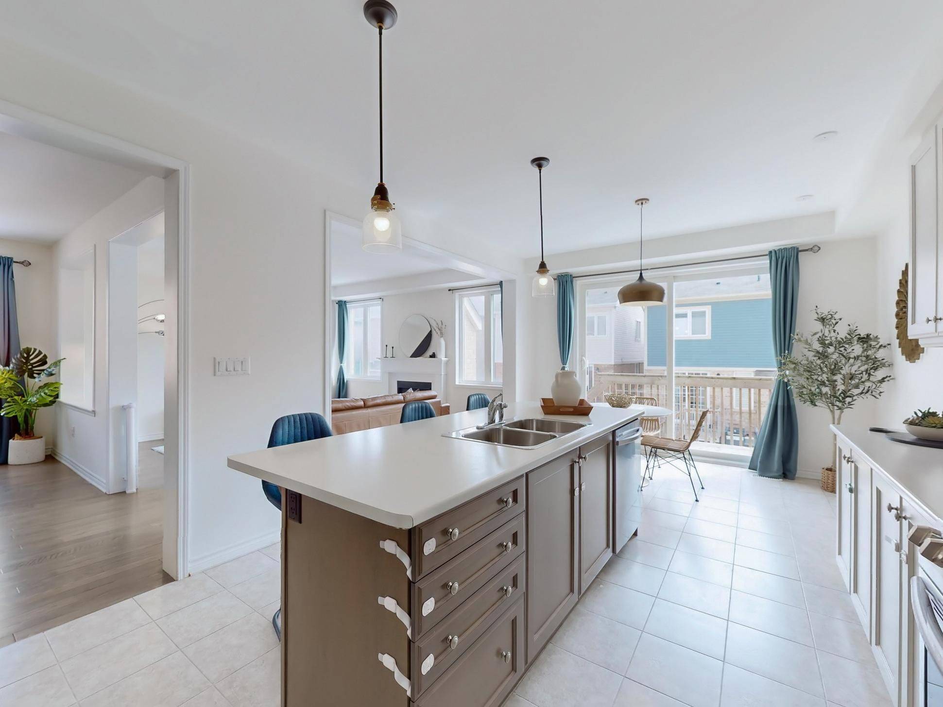 Milton, ON L9T 7K6,1239 McEachern CT