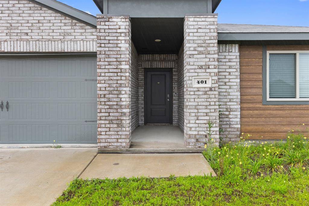 Josephine, TX 75189,401 Chuck Wagon Drive
