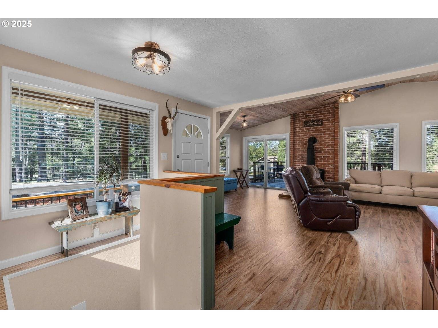 Bend, OR 97707,16738 CASPER DR