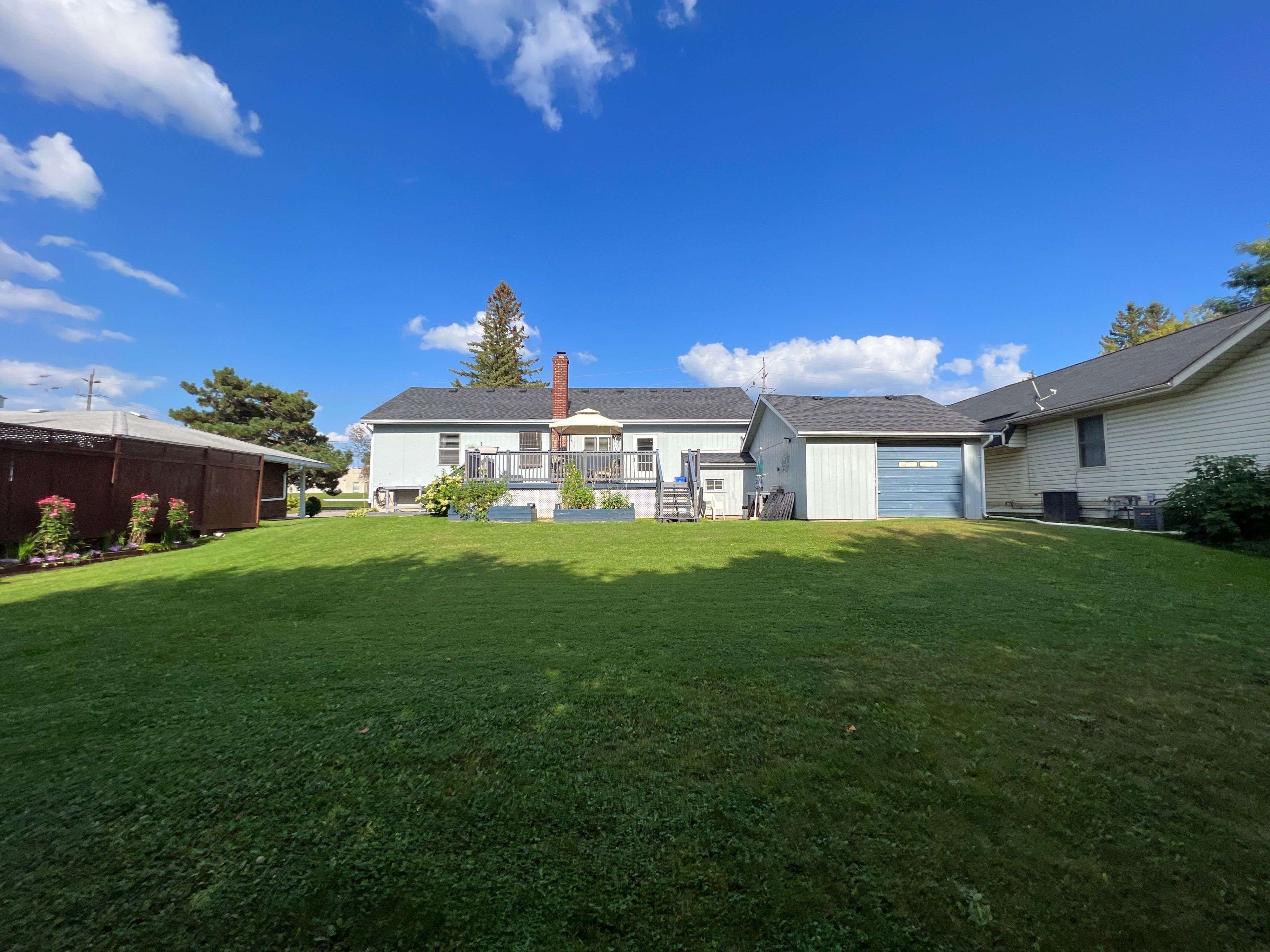 Peterborough North, ON K9J 6X2,1183 Chemong RD