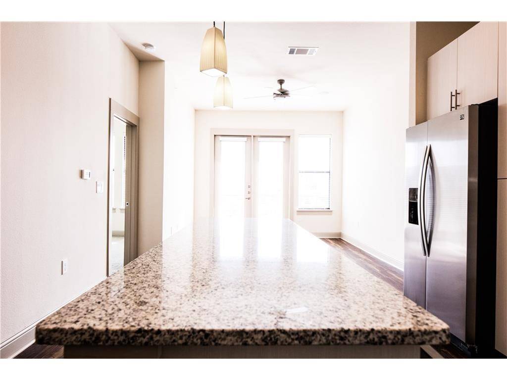 Fort Worth, TX 76107,2901 W 5th Street #212