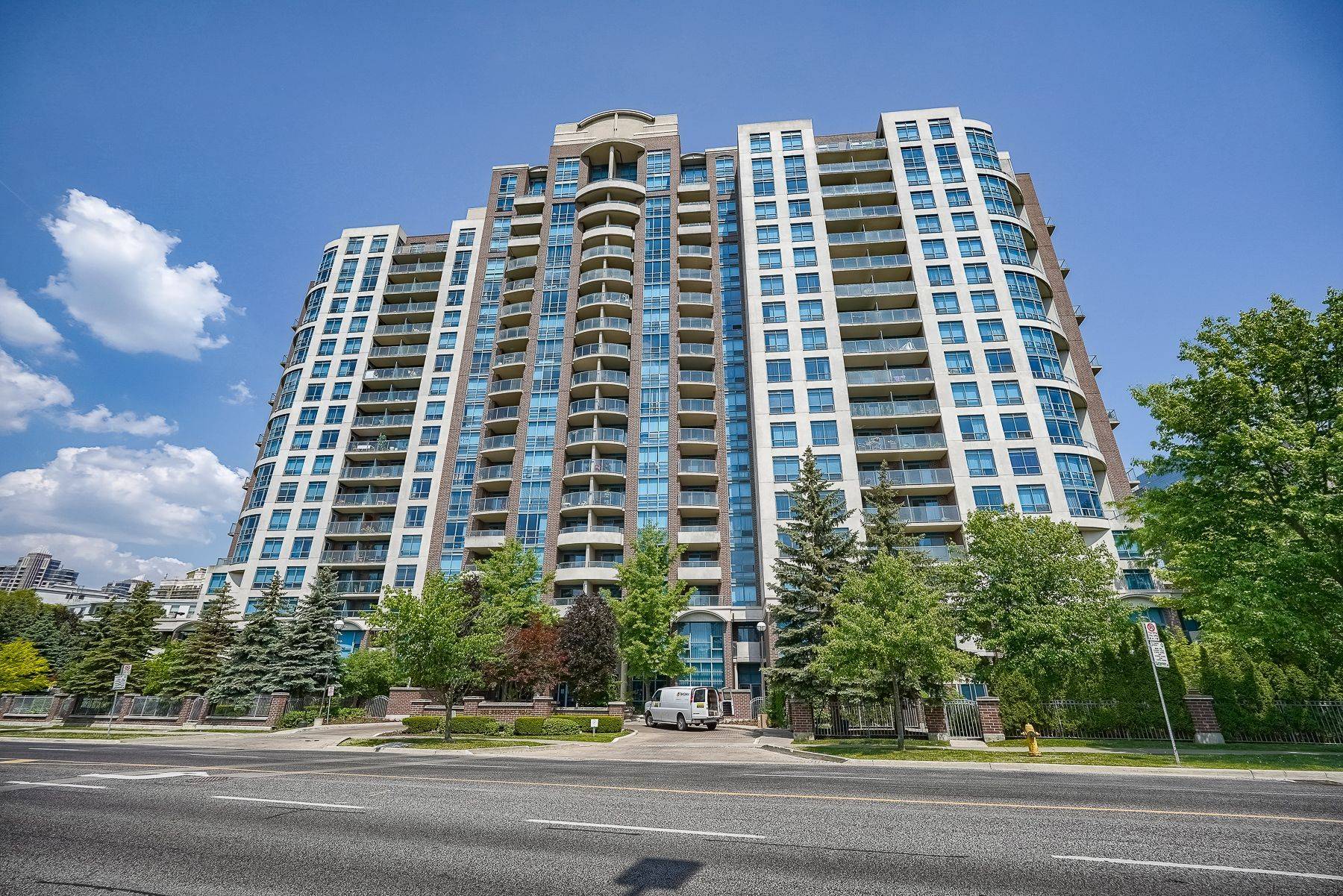 Toronto C07, ON M2N 6Z9,233 Beecroft RD #1622