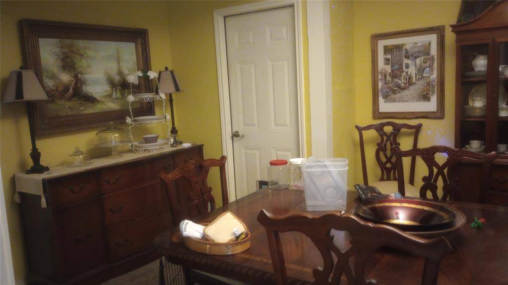 Mineral Wells, TX 76067,348 Sam Houston Street