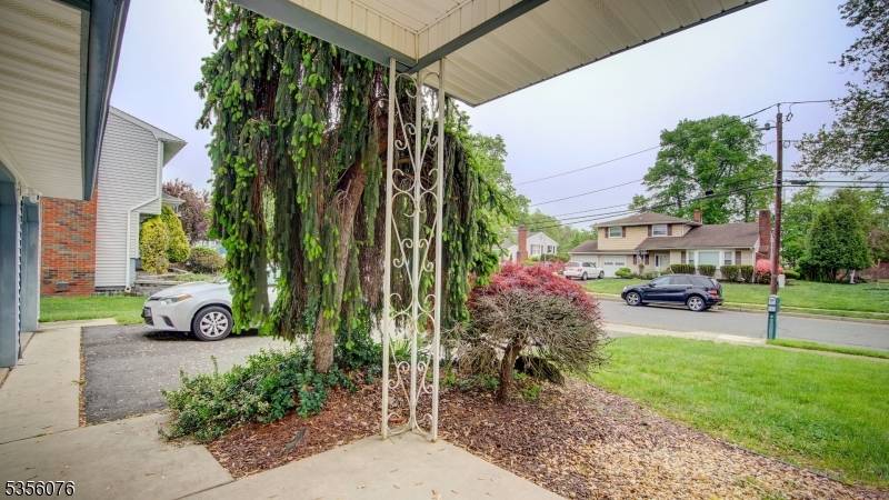 North Brunswick Twp., NJ 08902,1487 Columbia Dr