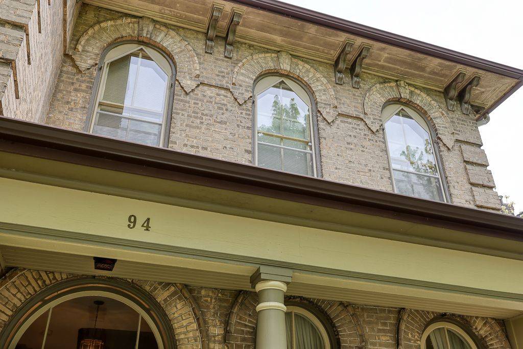 Tillsonburg, ON N4G 3Y4,94 Rolph ST