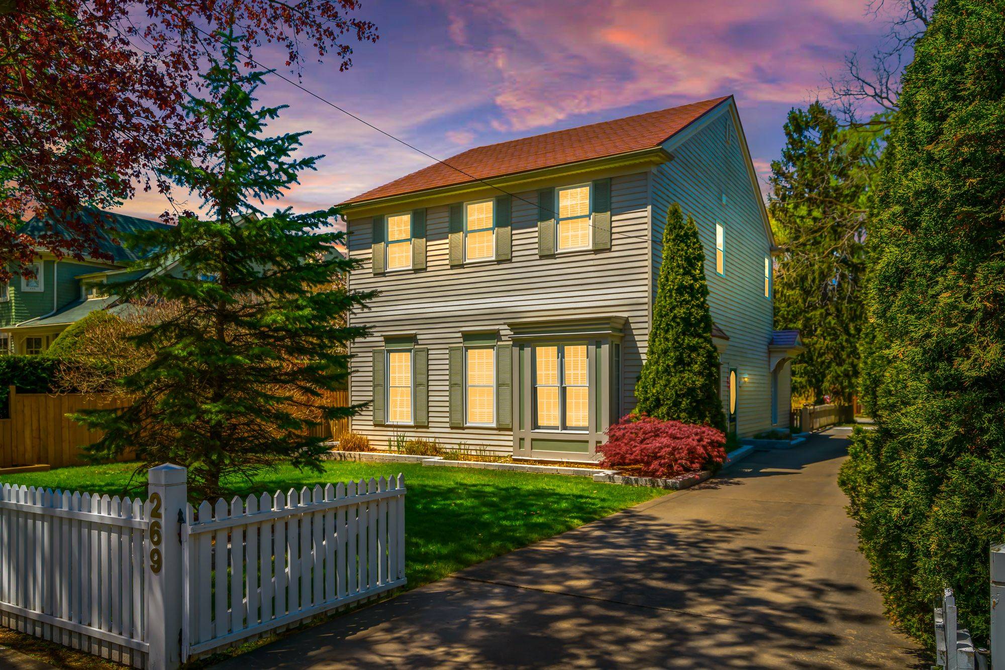 Niagara-on-the-lake, ON L0S 1J0,269 Regent ST