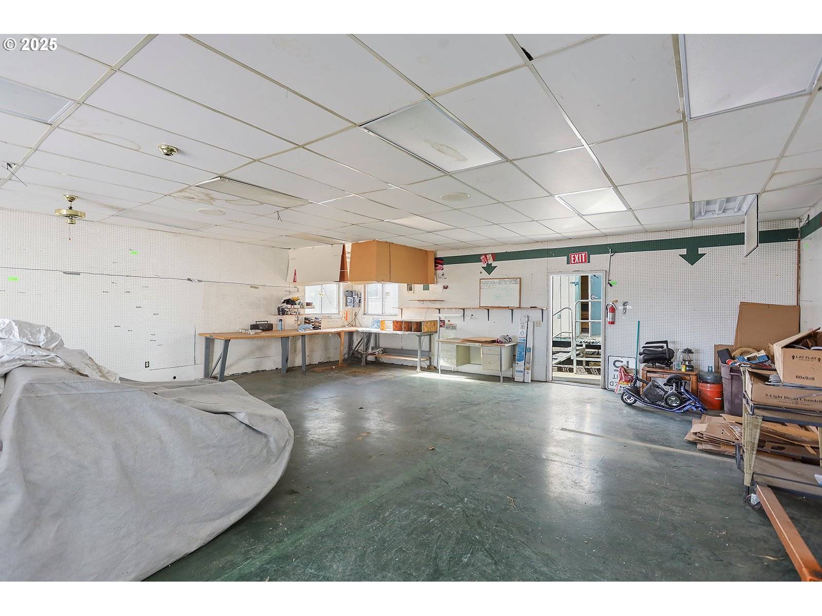 Wamic, OR 97063,80093 DODSON RD