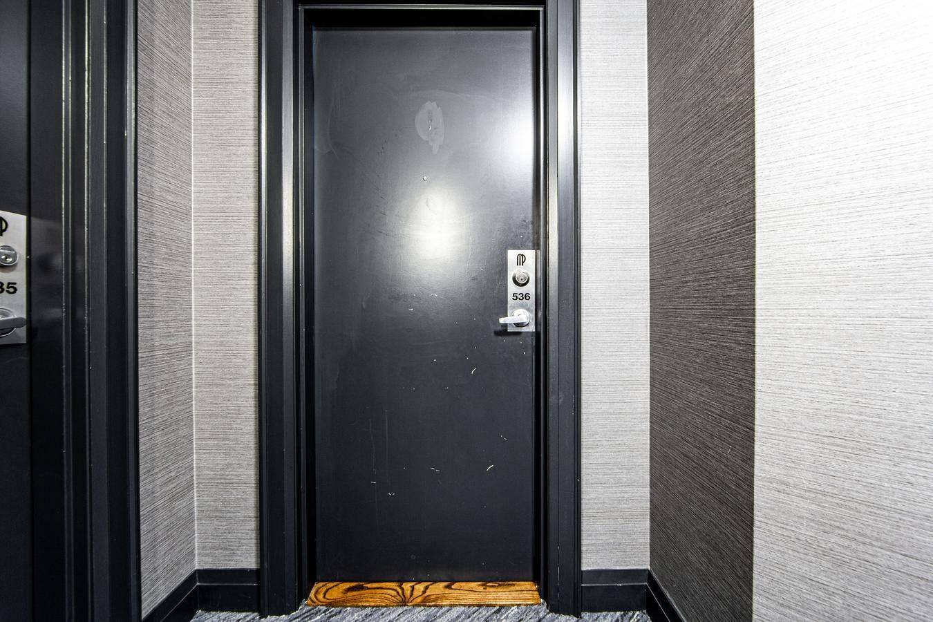 Toronto W06, ON M8Y 3Y9,200 Manitoba ST #536