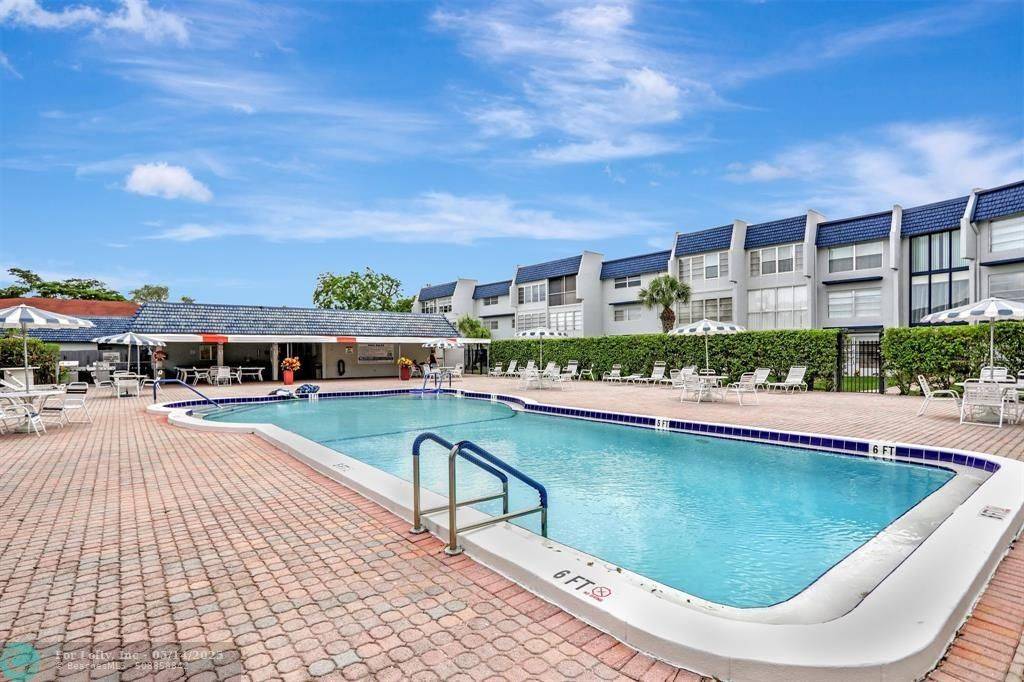 Margate, FL 33063,7887 Golf Circle Dr #110