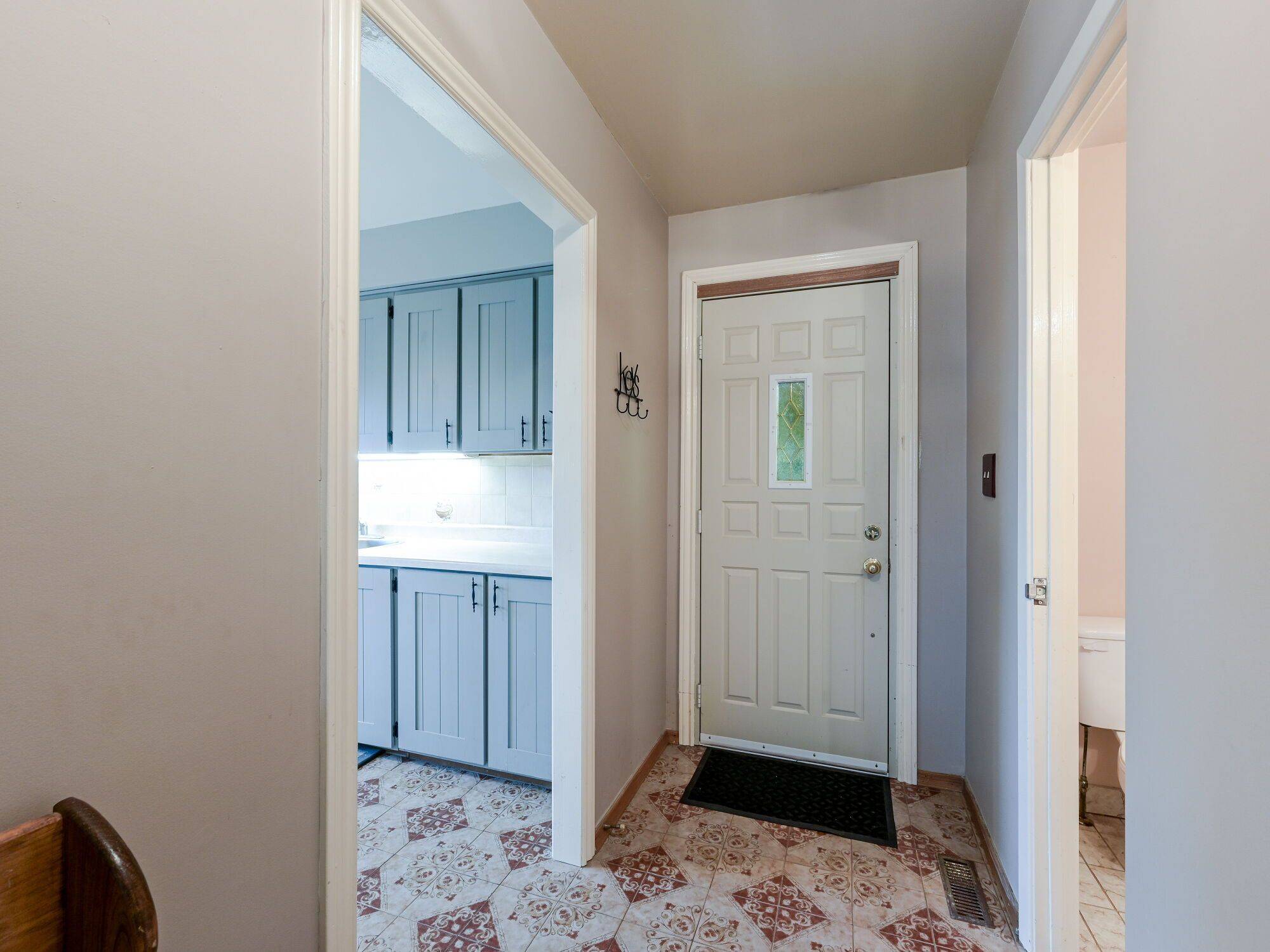 Mississauga, ON L4Y 3P5,3665 Flamewood DR #29