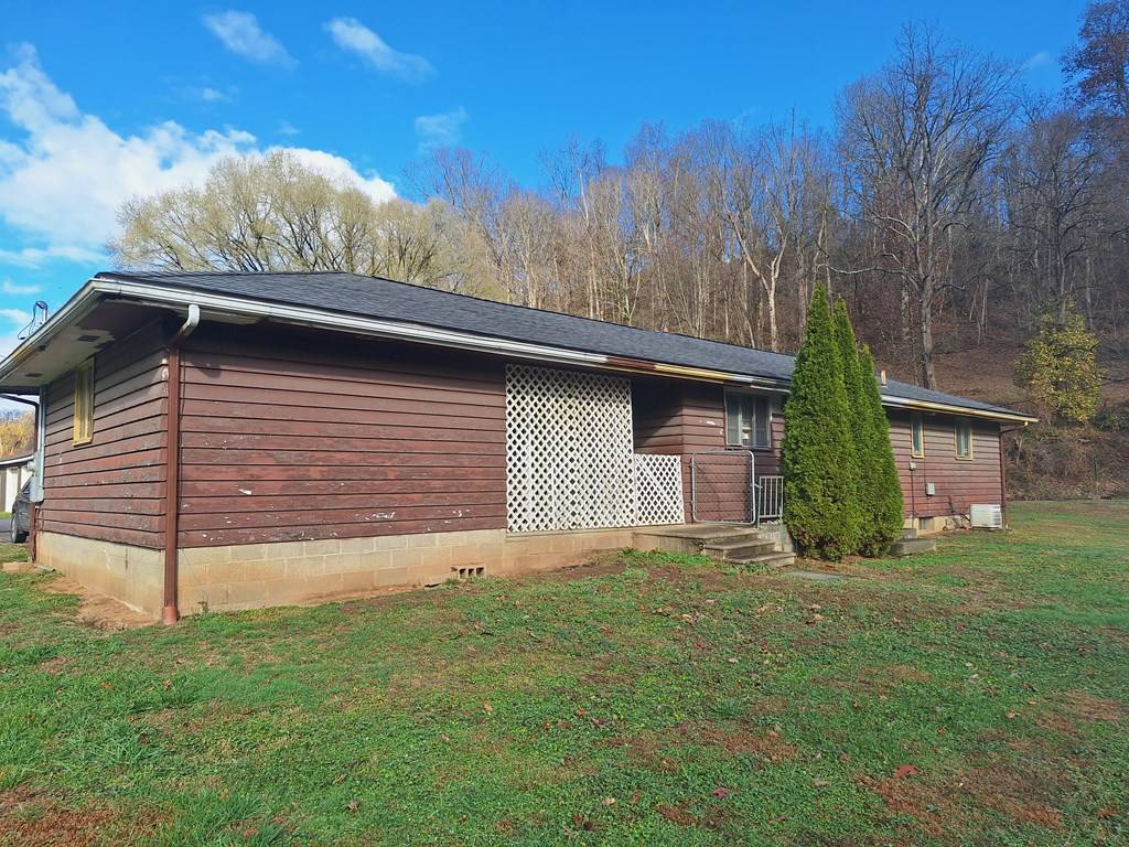 Jacksonburg, WV 26377,46 Richwood Run Road