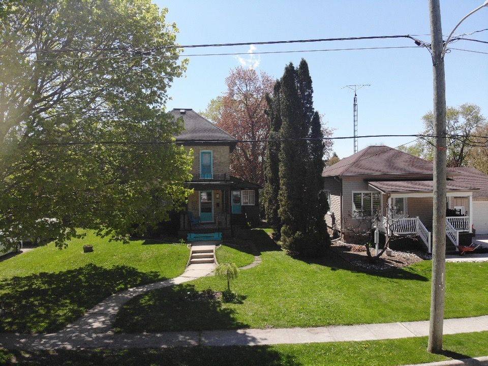 Bluewater, ON N0M 1X0,83 Richmond ST