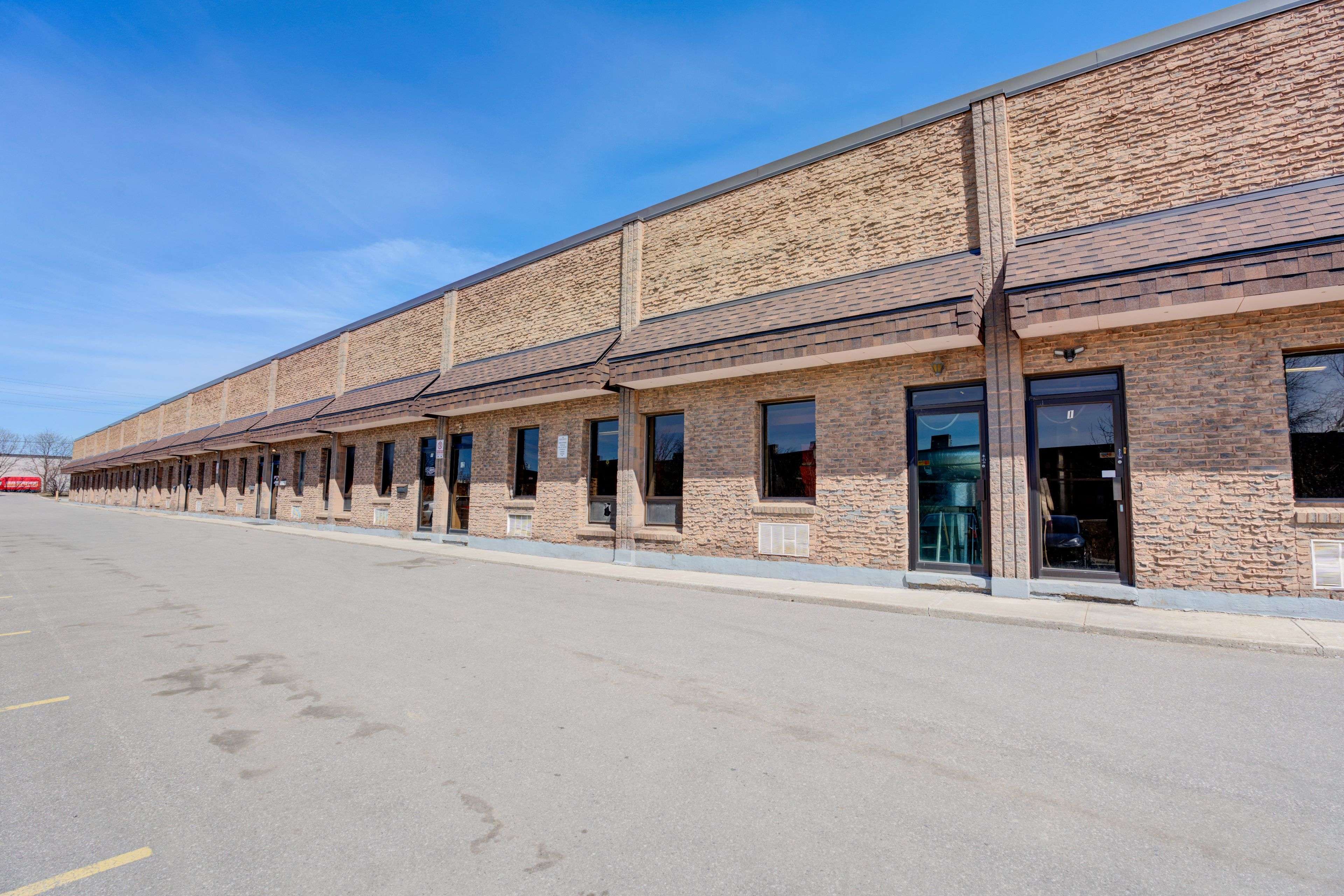 Brampton, ON L6T 4J1,175 Advance BLVD #13 , 14
