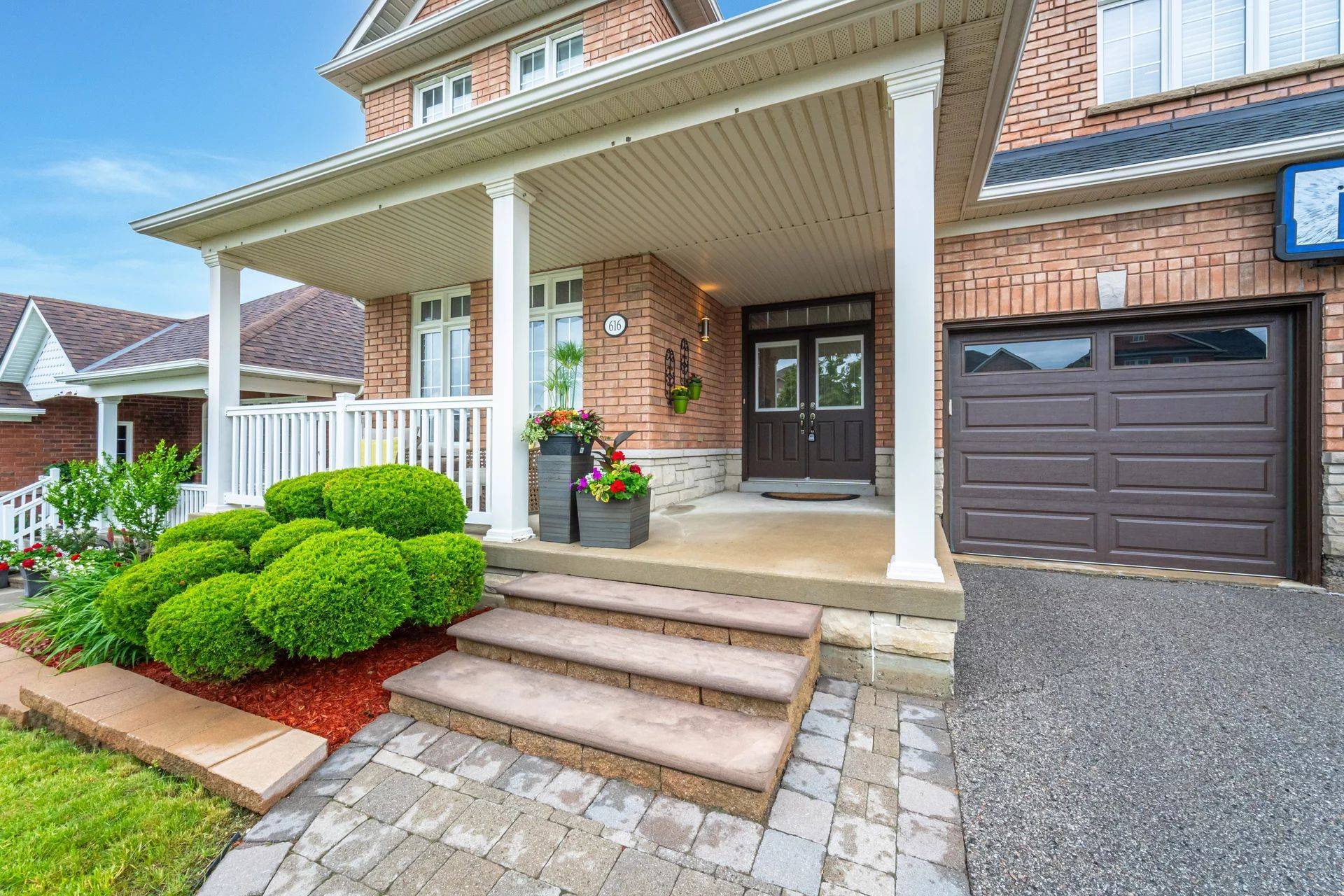 Oshawa, ON L1K 3C2,616 Greenhill AVE