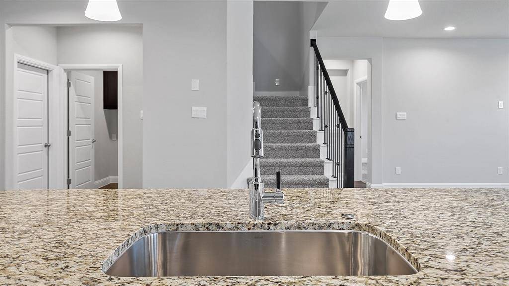 Justin, TX 76247,8721 LEAFY Lane