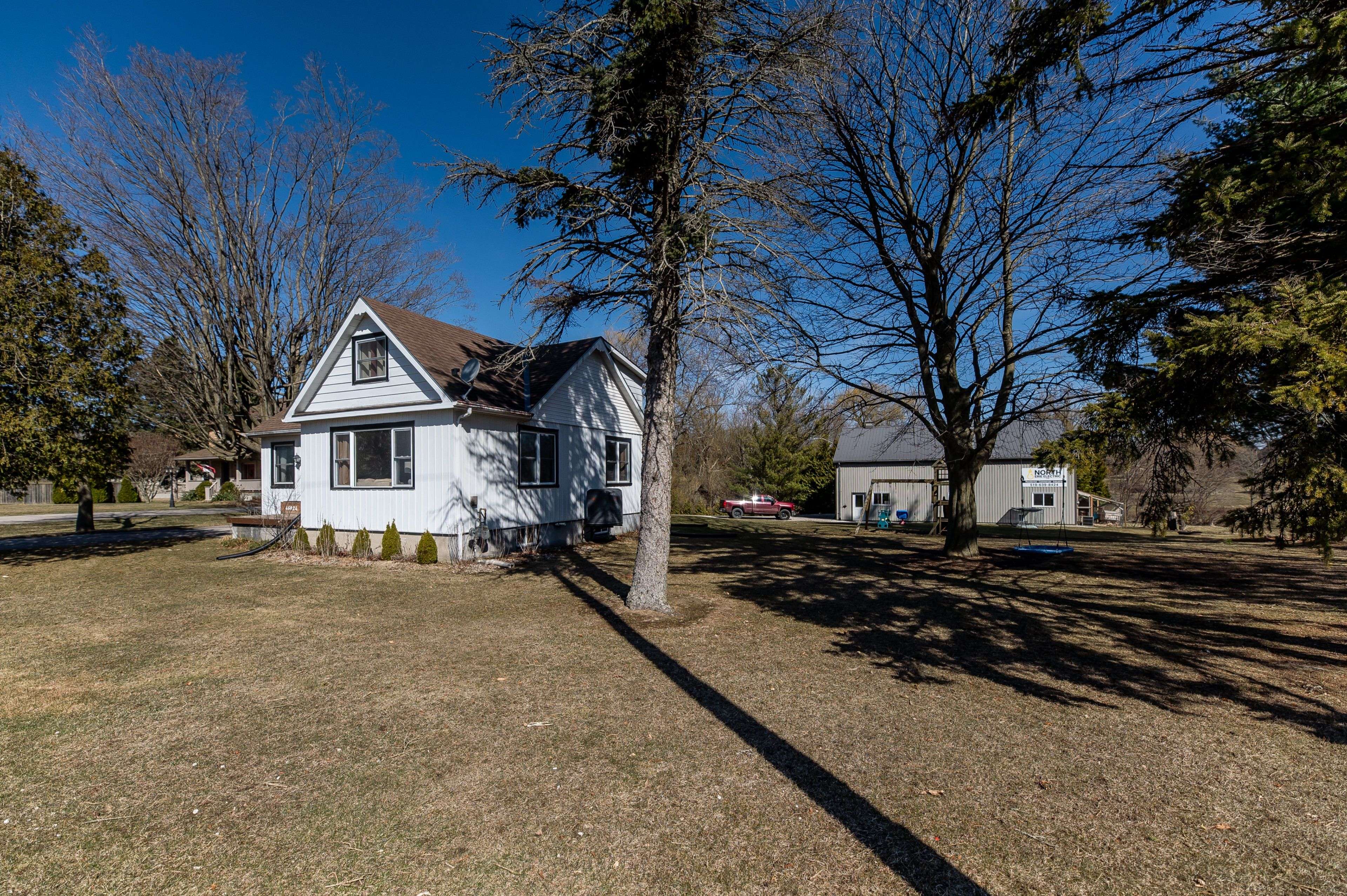 Central Elgin, ON N5P 3S8,46024 Sparta Line