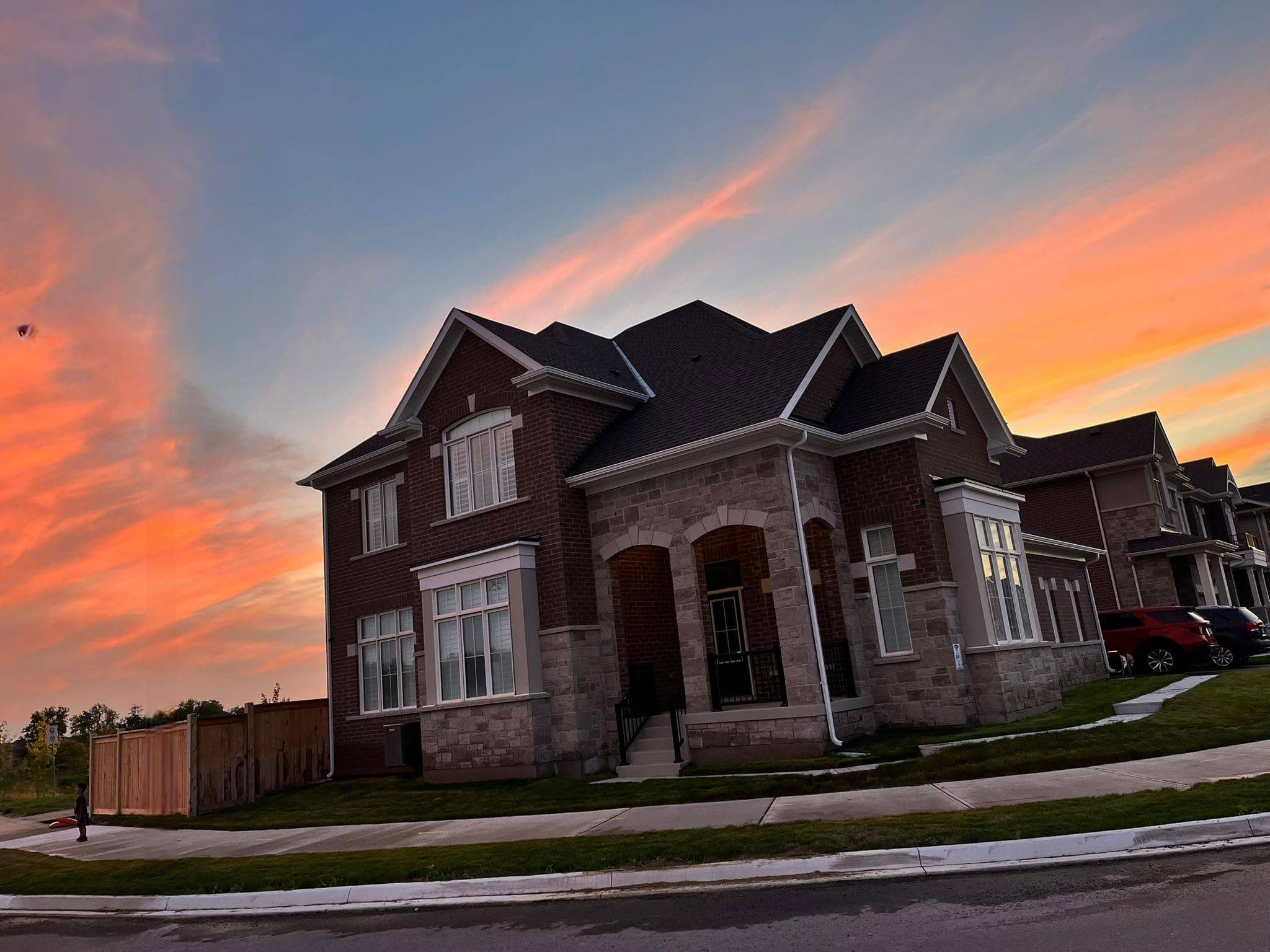 Milton, ON L9E 1S5,107 Yates DR