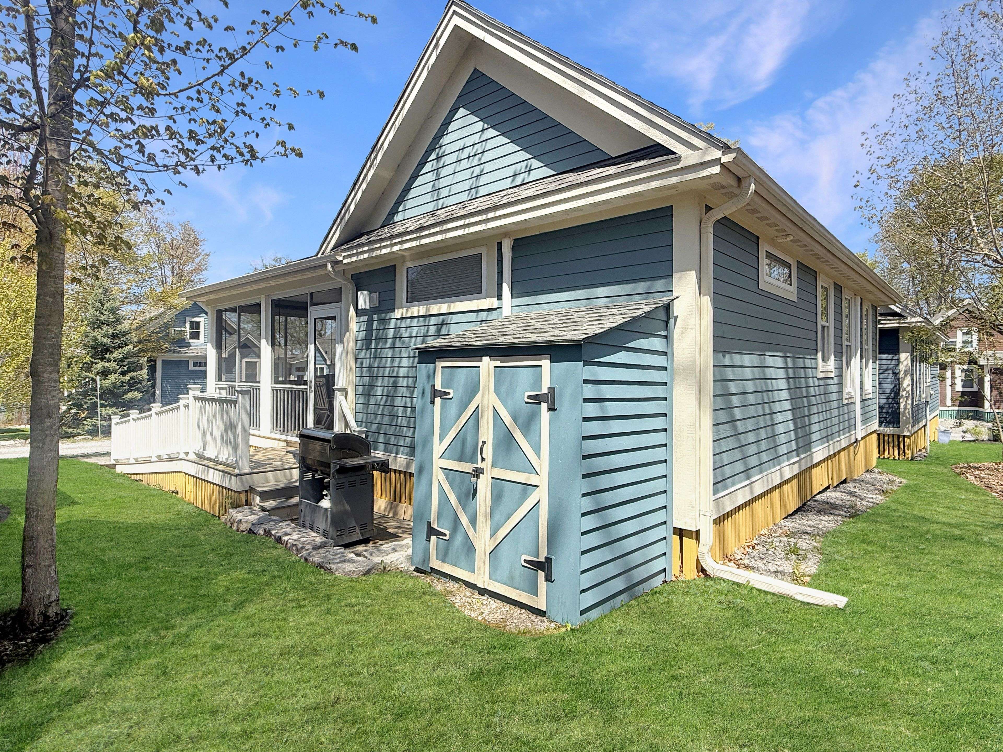 Prince Edward County, ON K0K 1P0,19 Farm View LN #174