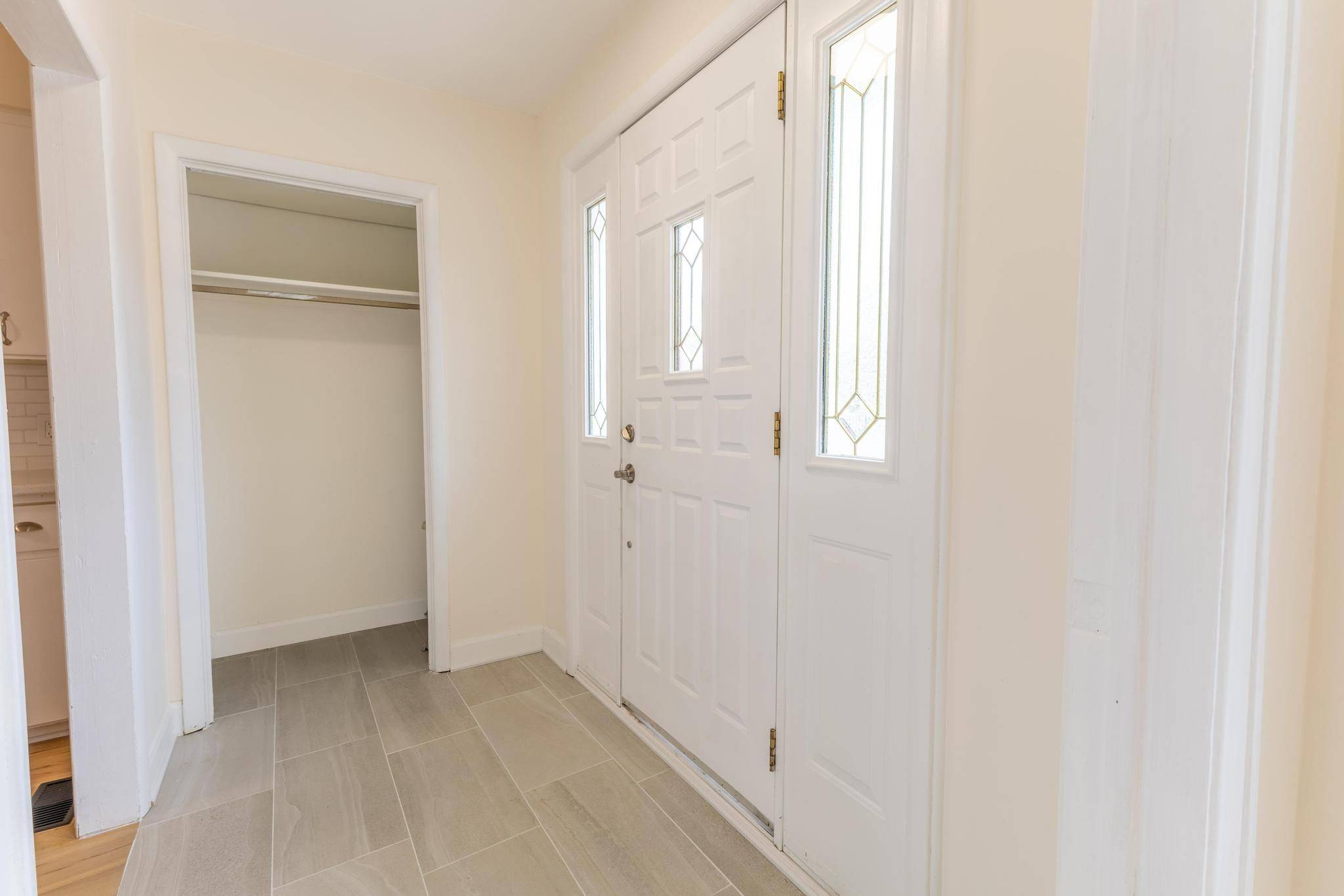 Carleton Place, ON K7C 1H6,89 Munro ST