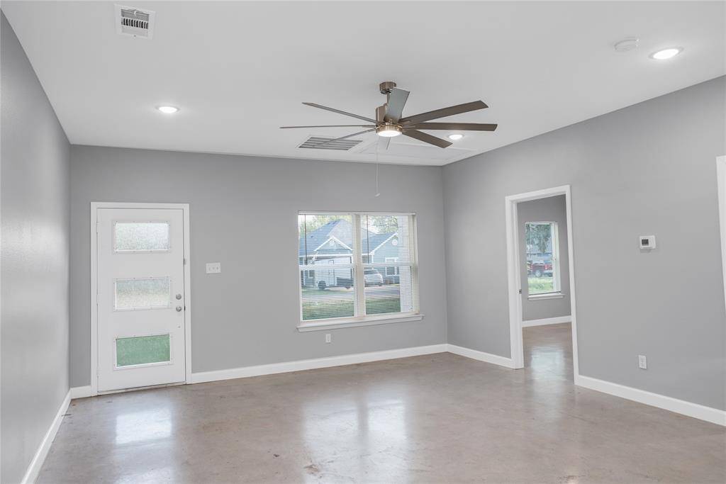 Denison, TX 75020,1007 Chase Street