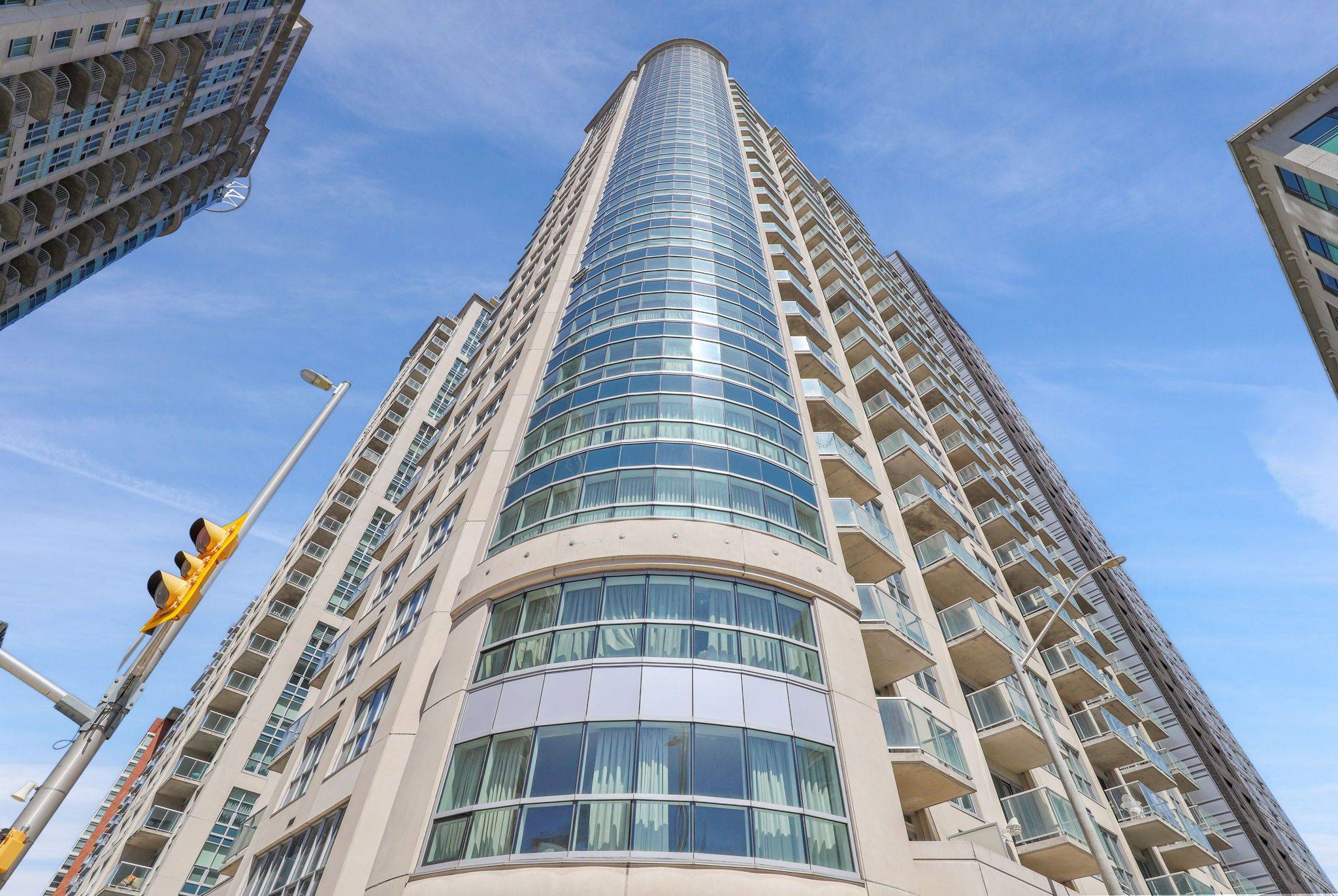Lower Town - Sandy Hill, ON K1N 0B6,195 Besserer ST #202